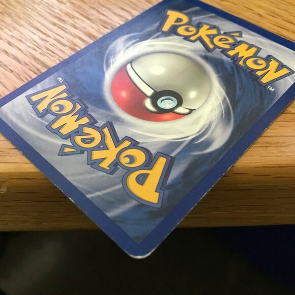 Pokemon Pikachu 40 HP Basic Card 87/130 1999 Wizards Of The Coast Yellow Cheeks - Picture 4 of 8